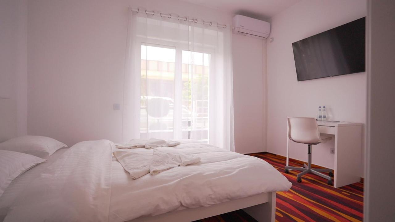 Vivo House Bed & Breakfast Targu Mures Luaran gambar